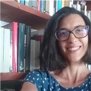 Laureata in Storia dell'arte offre lezioni in presenza e/o online